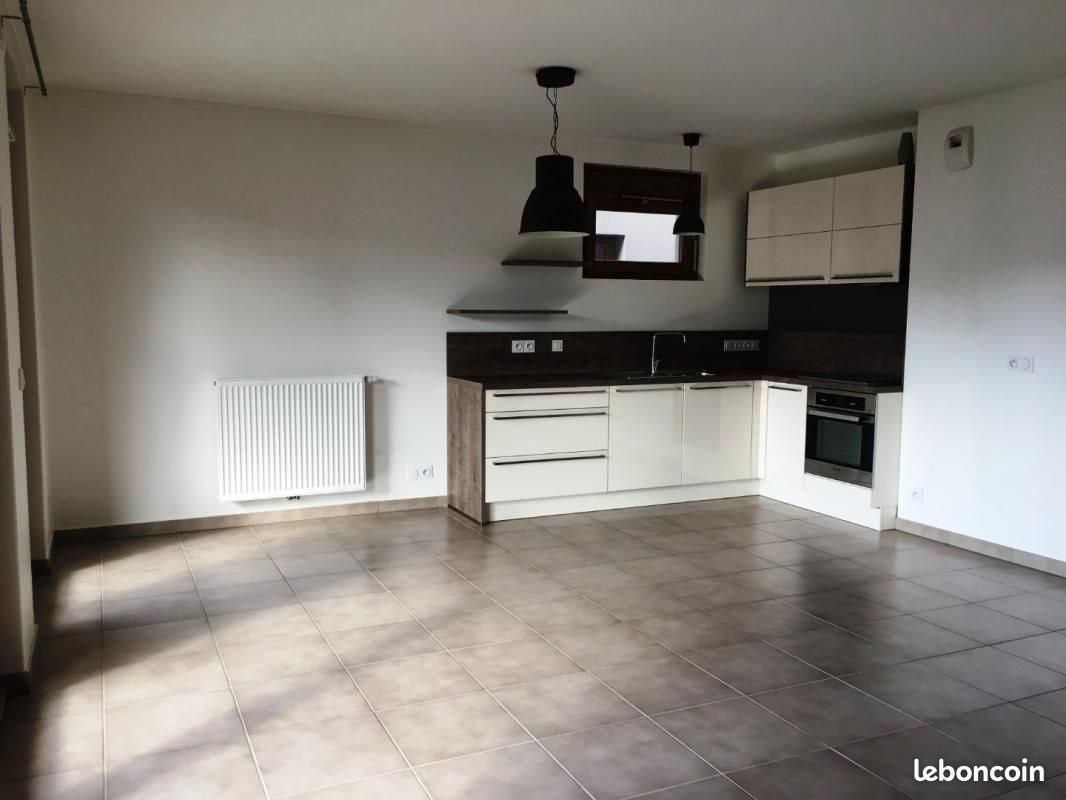 Appartement à louer, 67m², Challes-les-Eaux