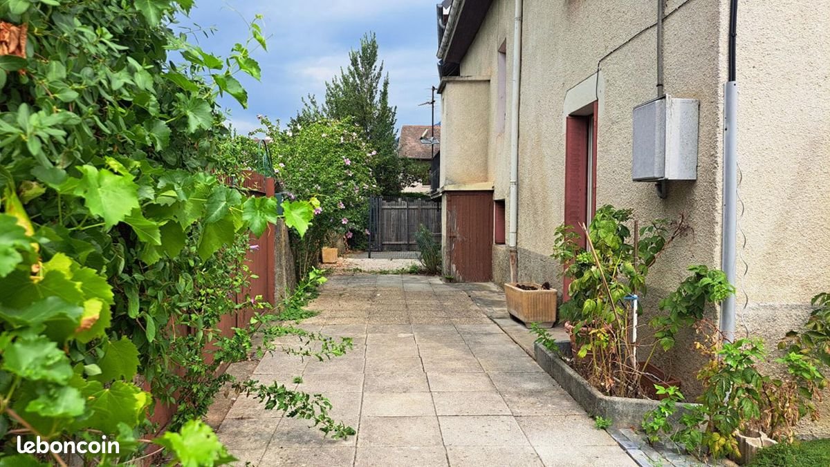 Maison à vendre, 78m², Challes-les-Eaux