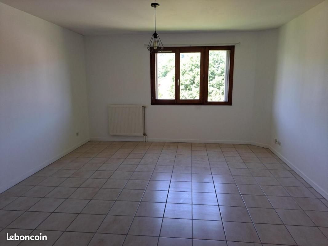 Appartement à louer, 54m², Cognin