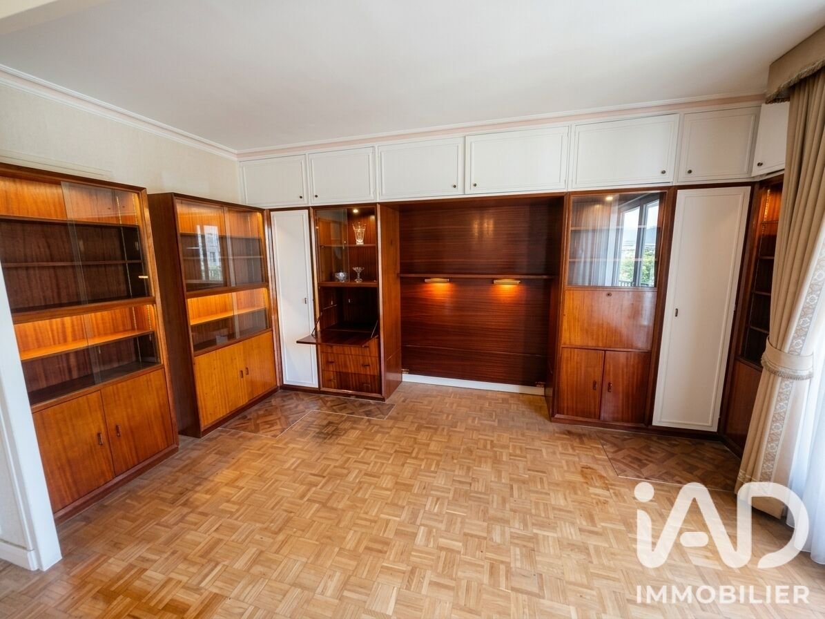 Appartement à vendre, 61m², Courbevoie