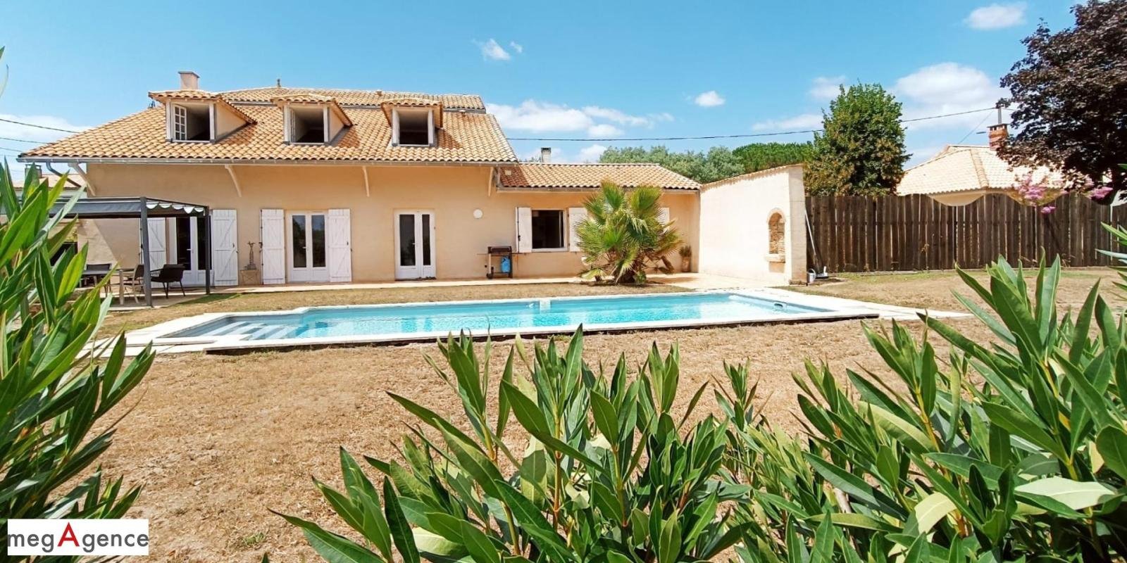 Maison à vendre, 230m², Saint-Maixant