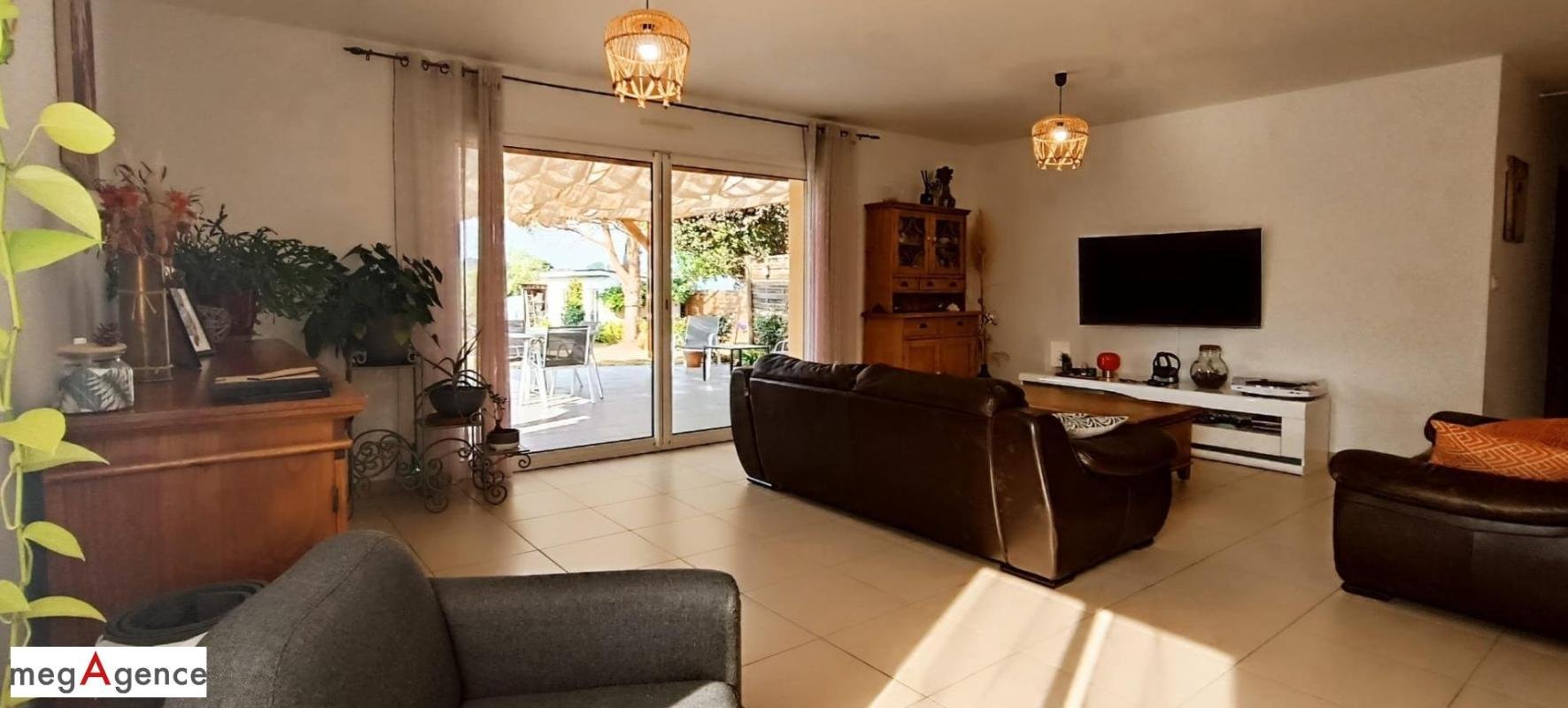Maison à vendre, 160m², Escoussans