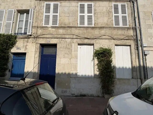 Maison à louer, 82m², Rochefort