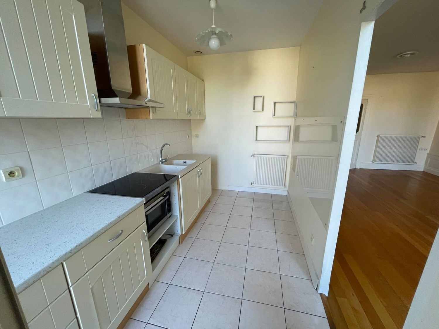 Appartement à louer, 70m², Rochefort