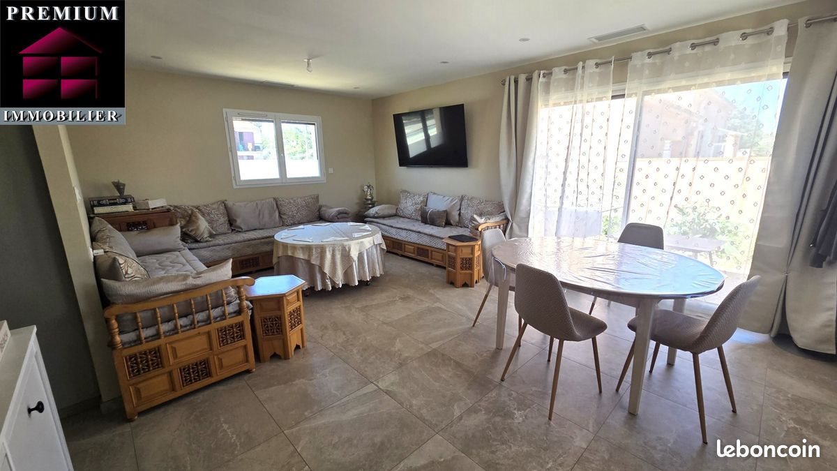 Maison à vendre, 120m², Saint-Estève