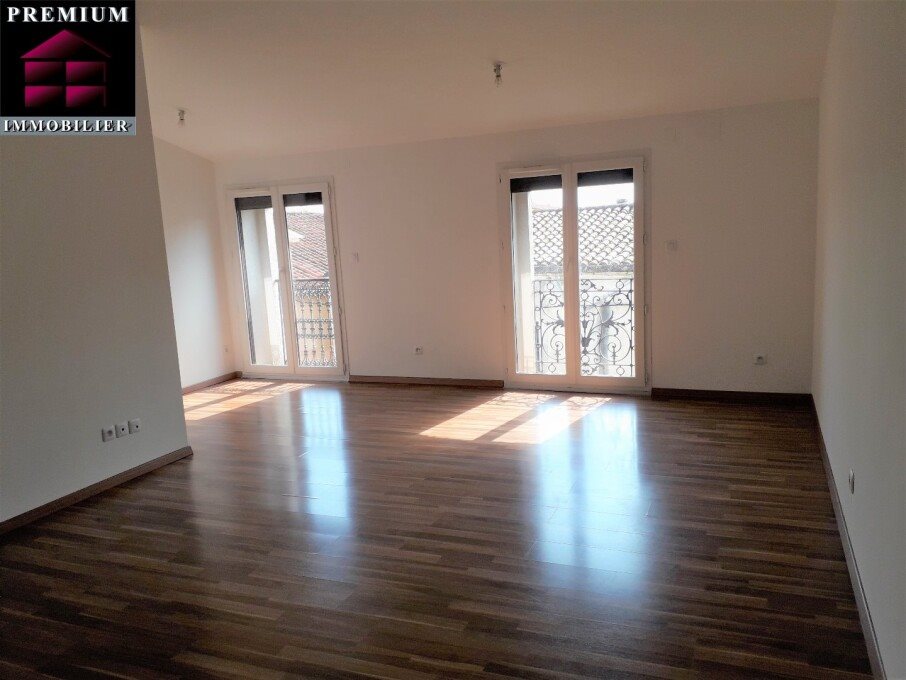 Appartement à louer, 56m², Pézilla-la-Rivière