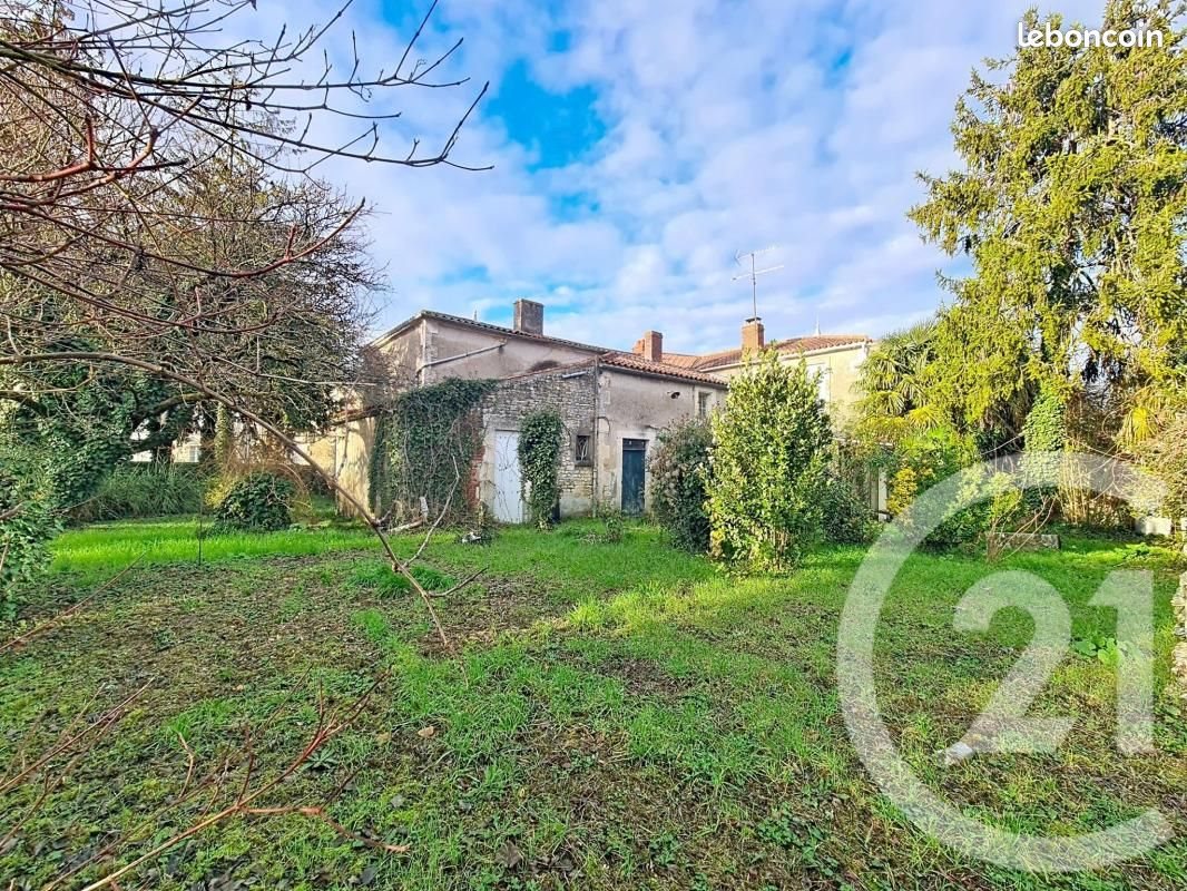 Maison à vendre, 230m², Nalliers