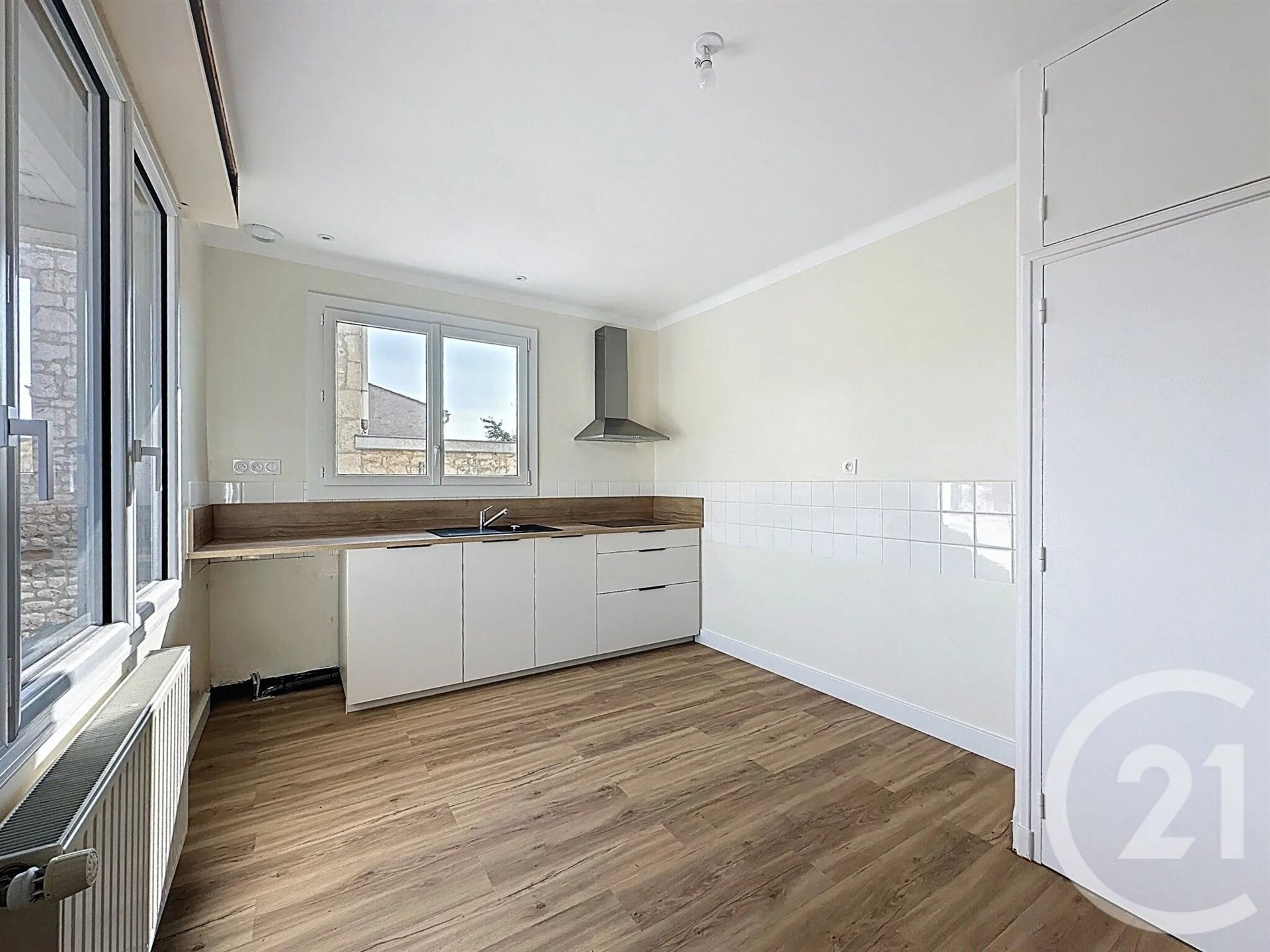 Maison à louer, 81m², Luçon