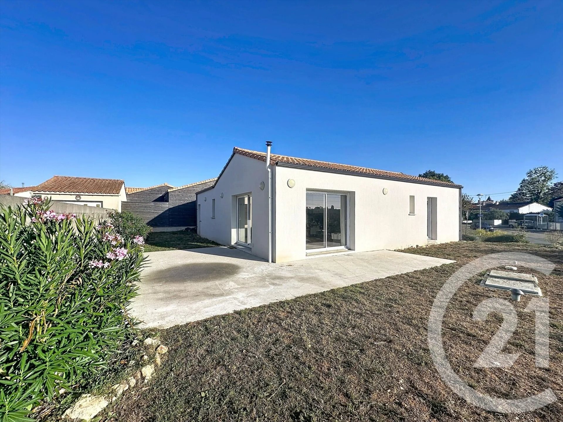 Maison à vendre, 69m², Sainte-Gemme-la-Plaine
