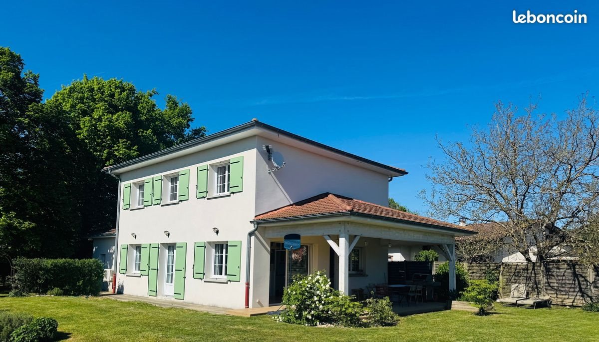 Maison à vendre, 158m², Montagnat