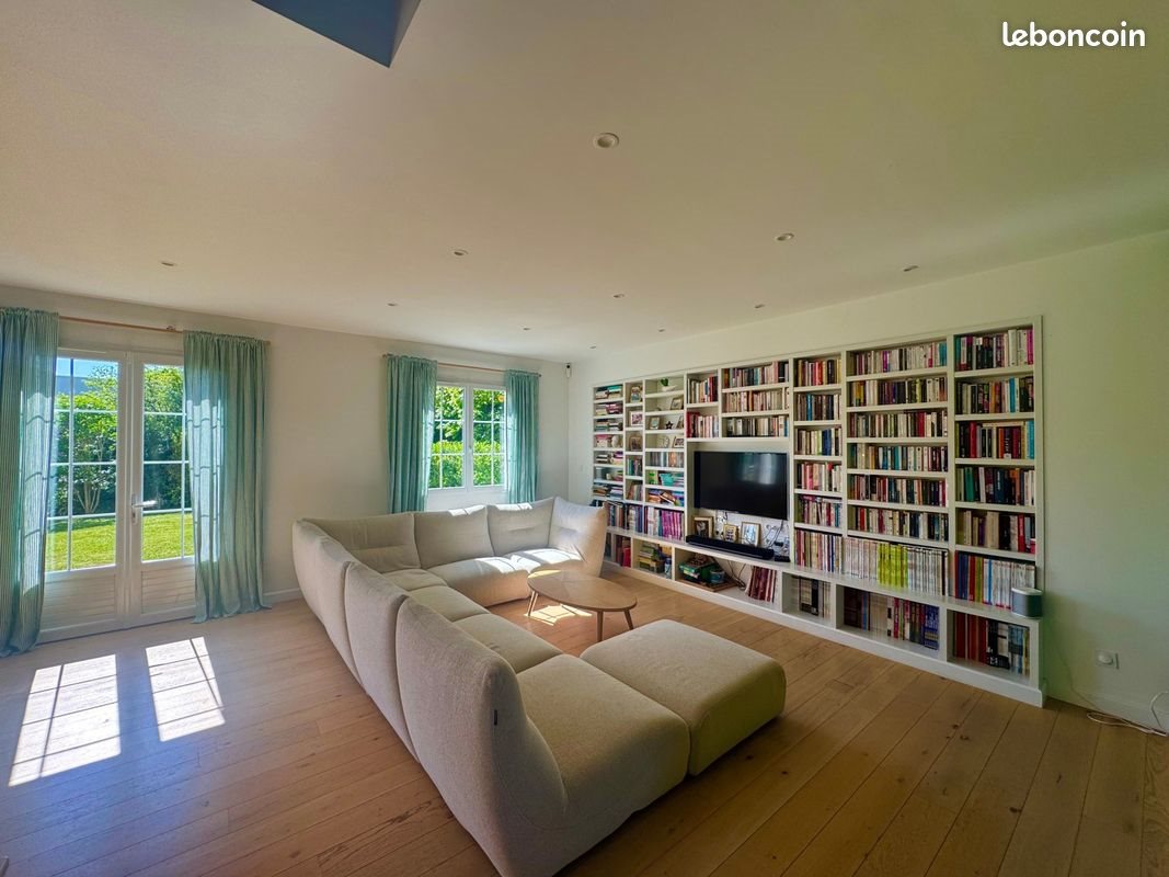 Maison à vendre, 158m², Montagnat