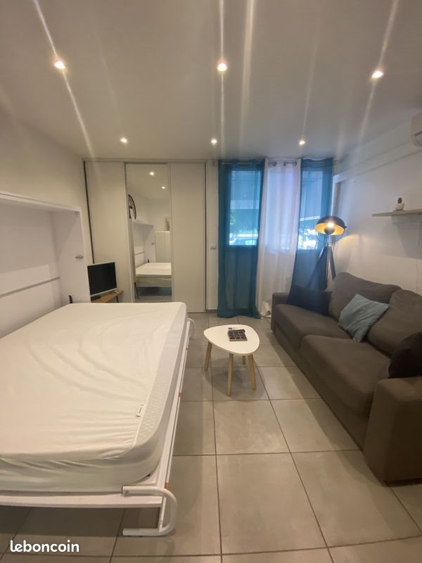 Appartement à louer, 22m², Saint-Laurent-du-Var