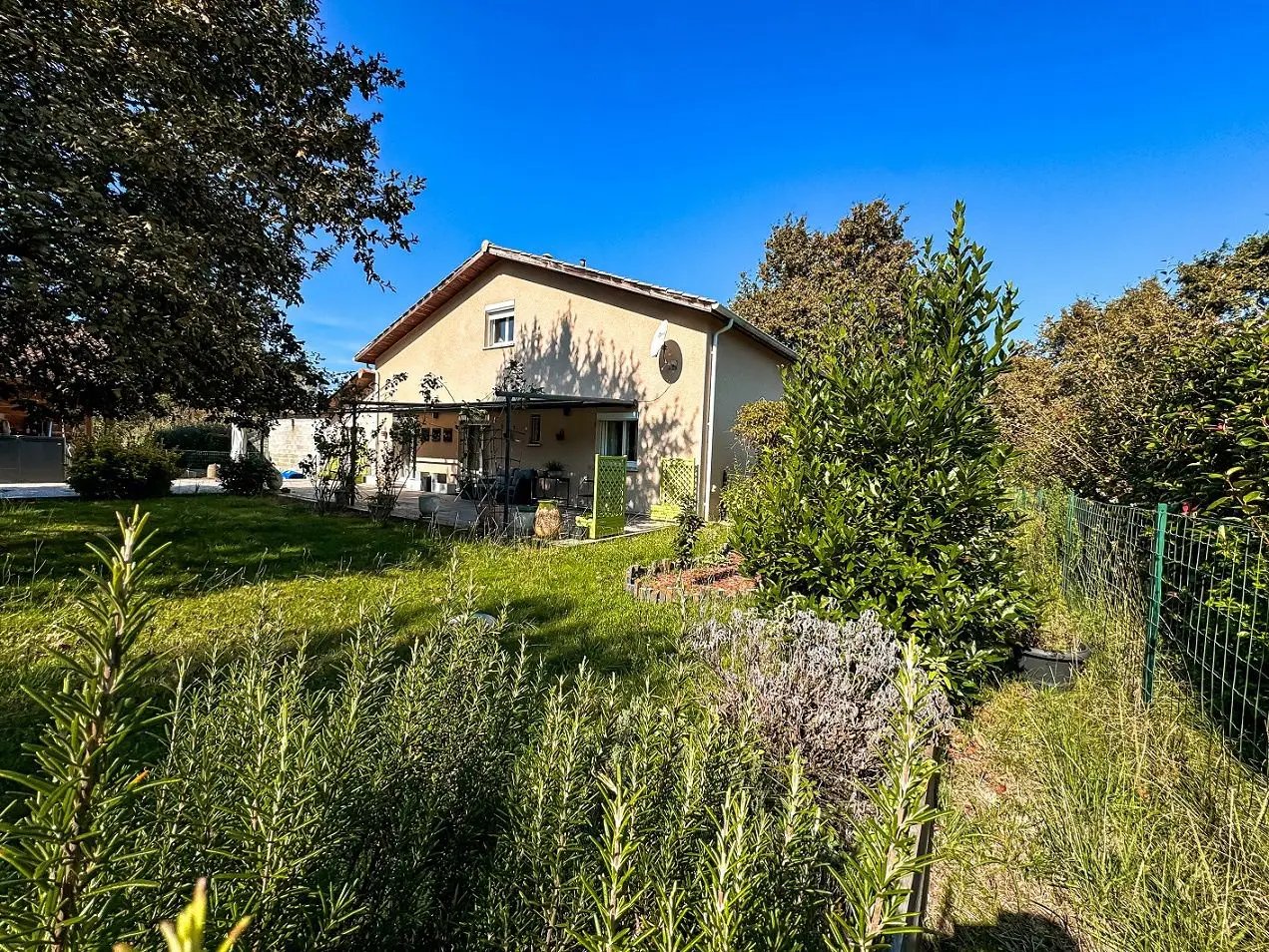 Maison à vendre, 126m², Saint-Julien-en-Born