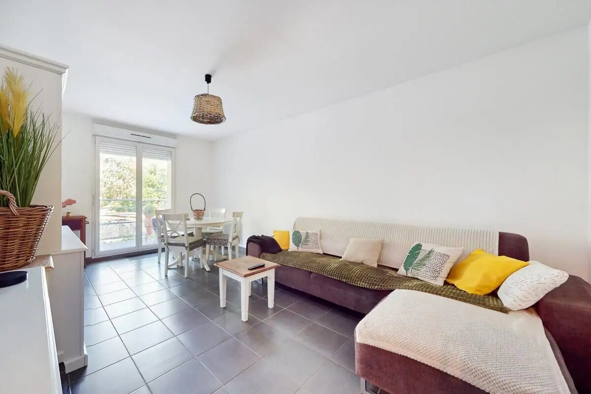 Appartement à louer, 54m², Raismes