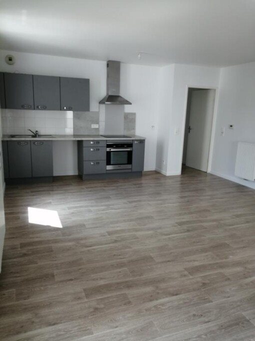 Appartement à louer, 68m², Lormont