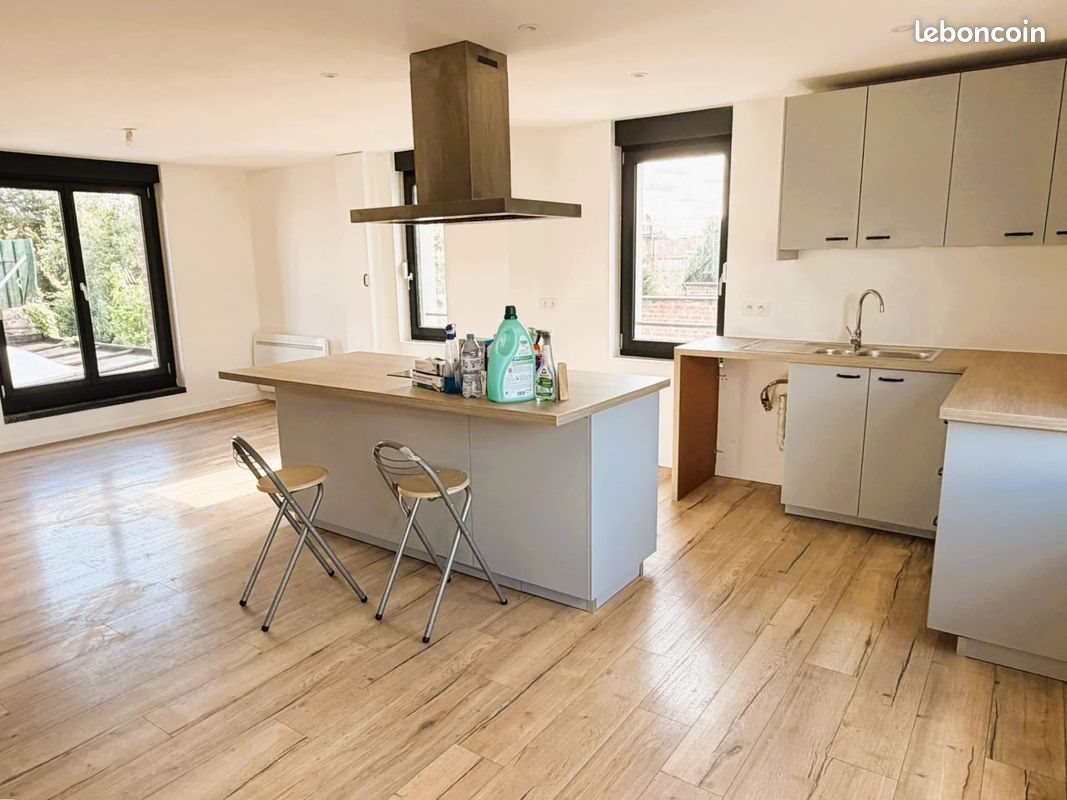 Appartement à louer, 105m², Leers