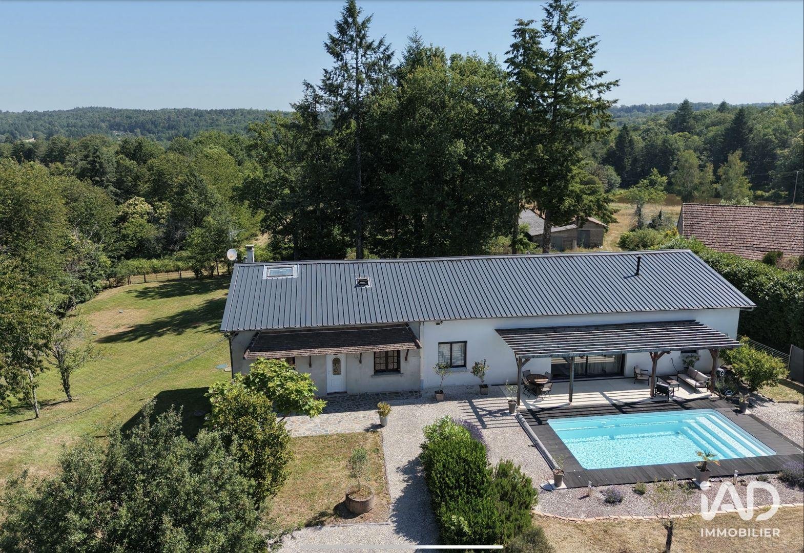 Maison à vendre, 240m², Abjat-sur-Bandiat