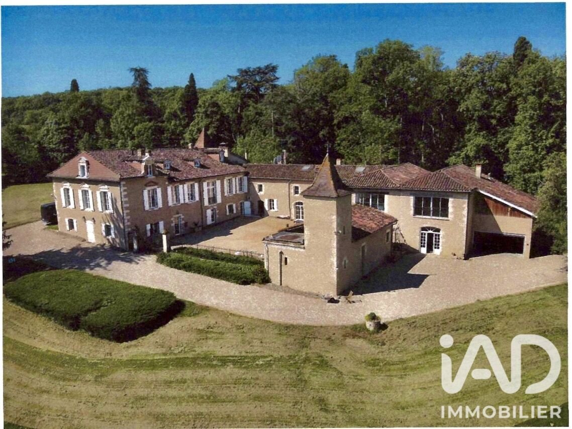 Maison à vendre, 1100m², Auch