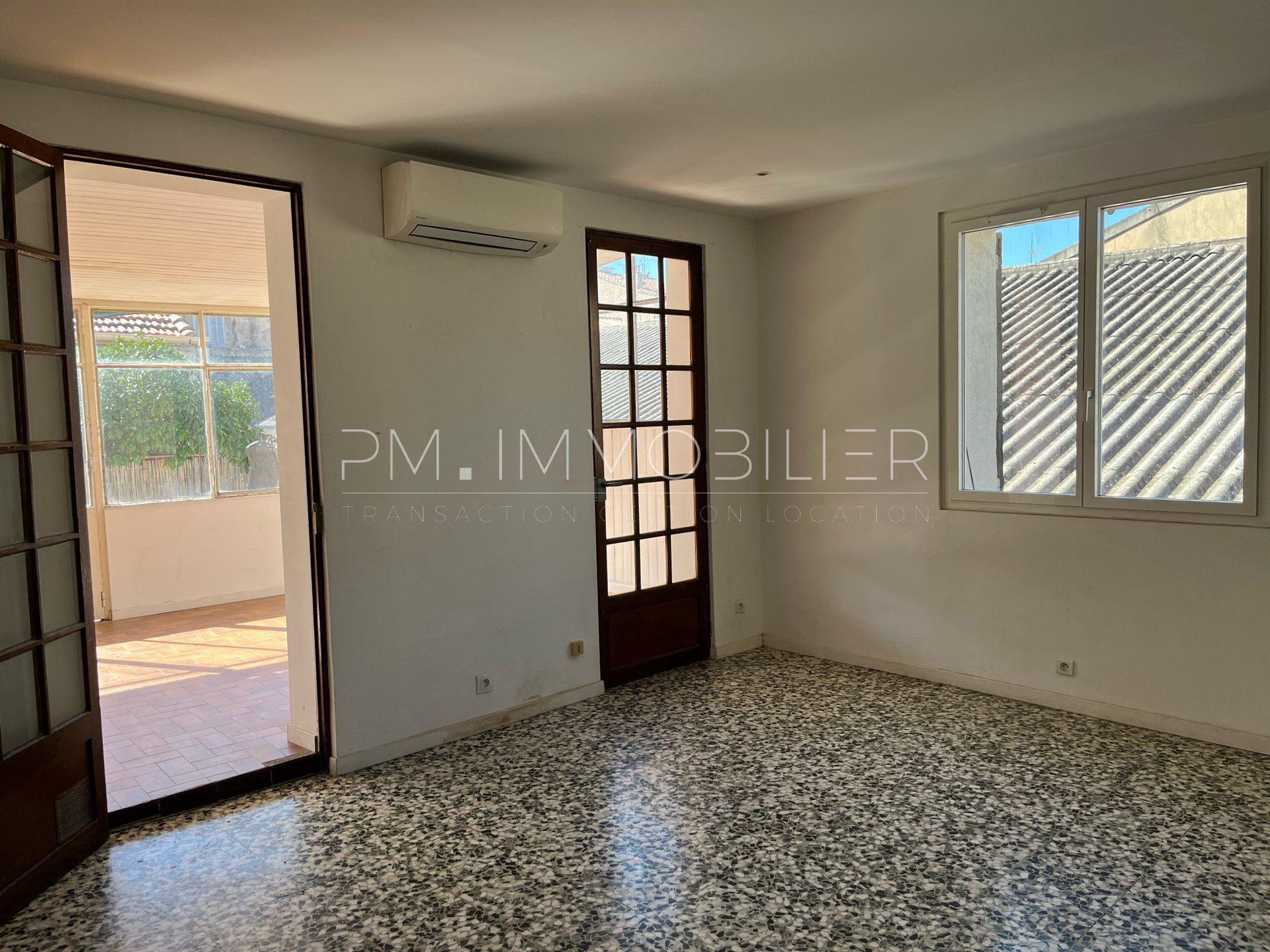 Appartement à louer, 34m², Marseille 8ème