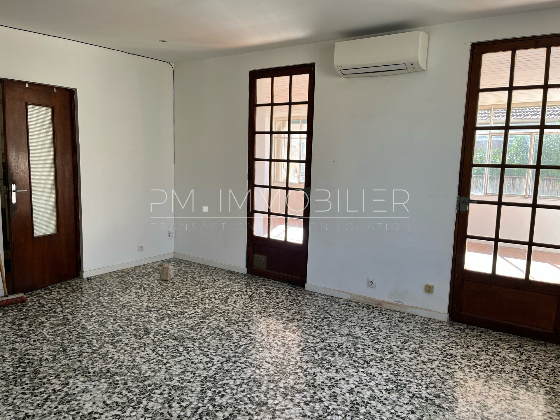 Appartement à louer, 34m², Marseille 8ème
