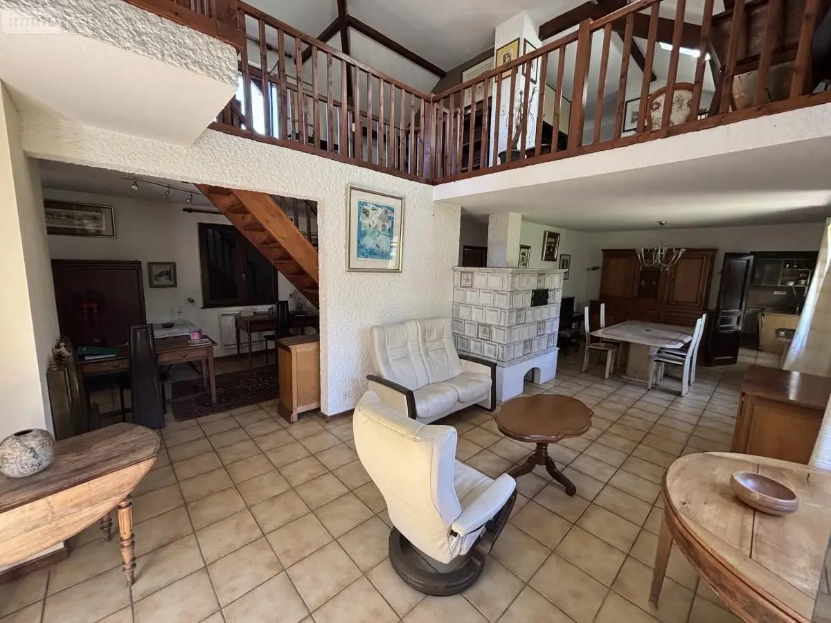 Maison à vendre, 211m², Lougres