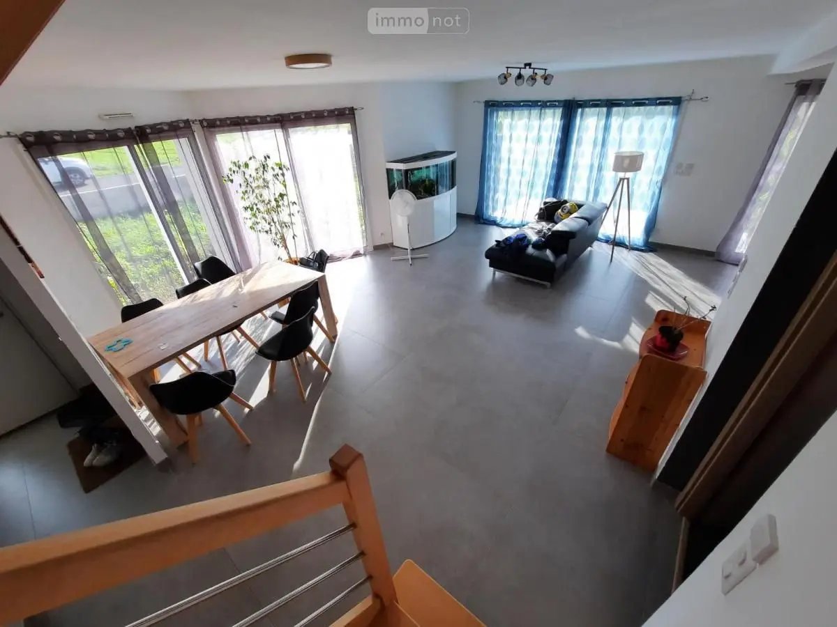 Maison à vendre, 127m², L'Isle-sur-le-Doubs