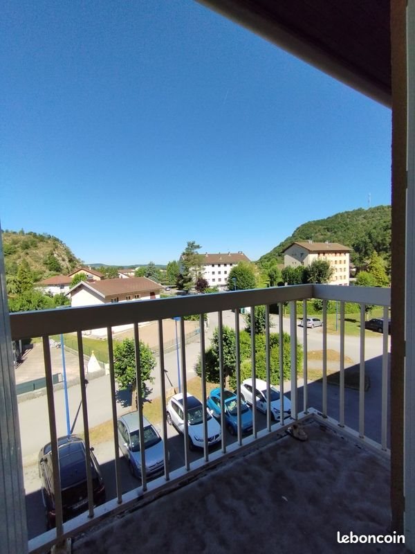 Appartement à louer, 65m², Moirans-en-Montagne