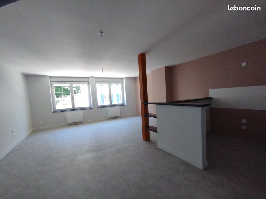 Appartement à louer, 89m², Moirans-en-Montagne