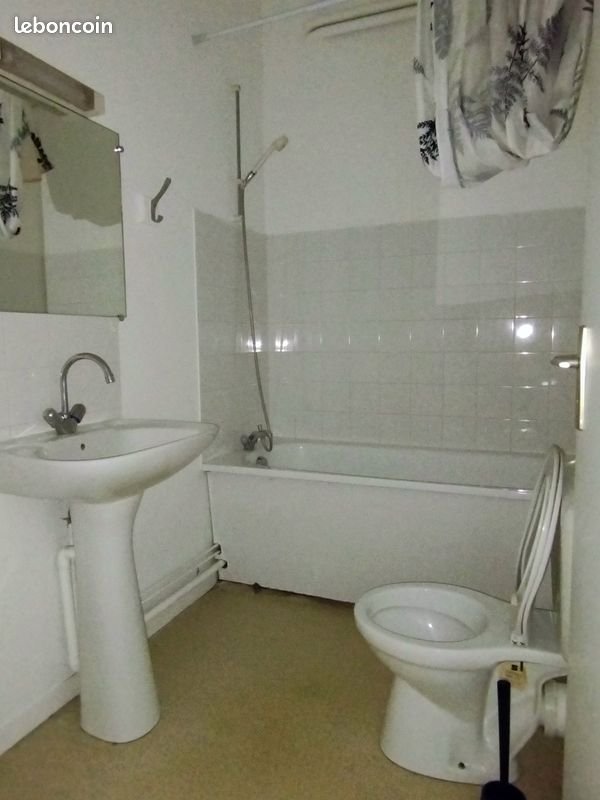 Appartement à louer, 26m², Moirans-en-Montagne