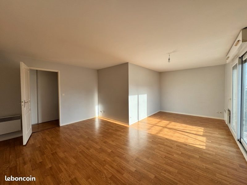 Appartement à louer, 72m², Saint-Jean-le-Blanc