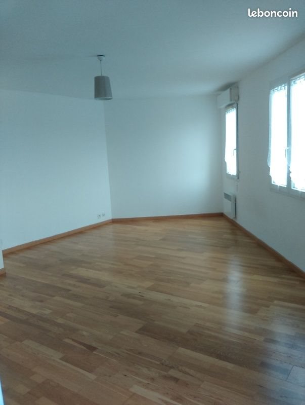 Appartement à louer, 29m², Fleury-les-Aubrais