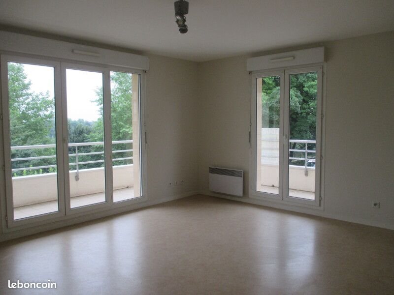 Appartement à louer, 49m², Saint-Jean-de-la-Ruelle