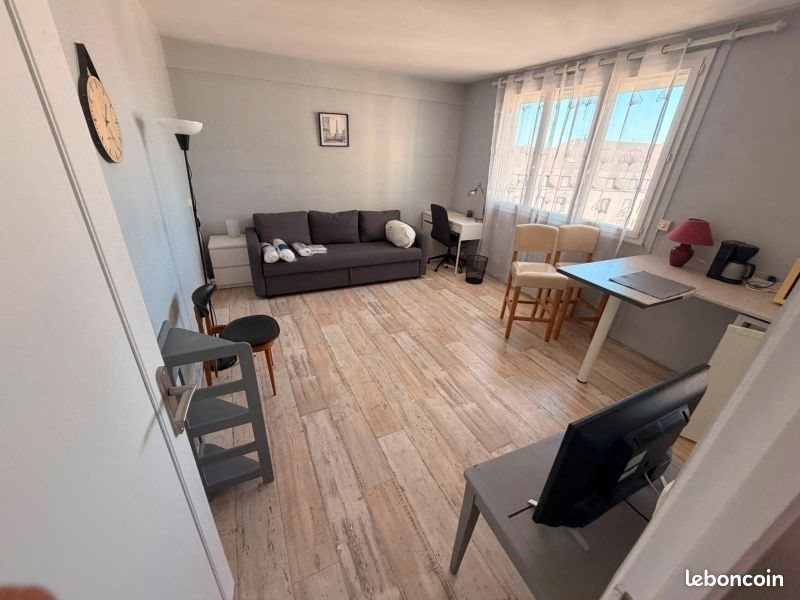 Appartement à louer, 26m², Orléans