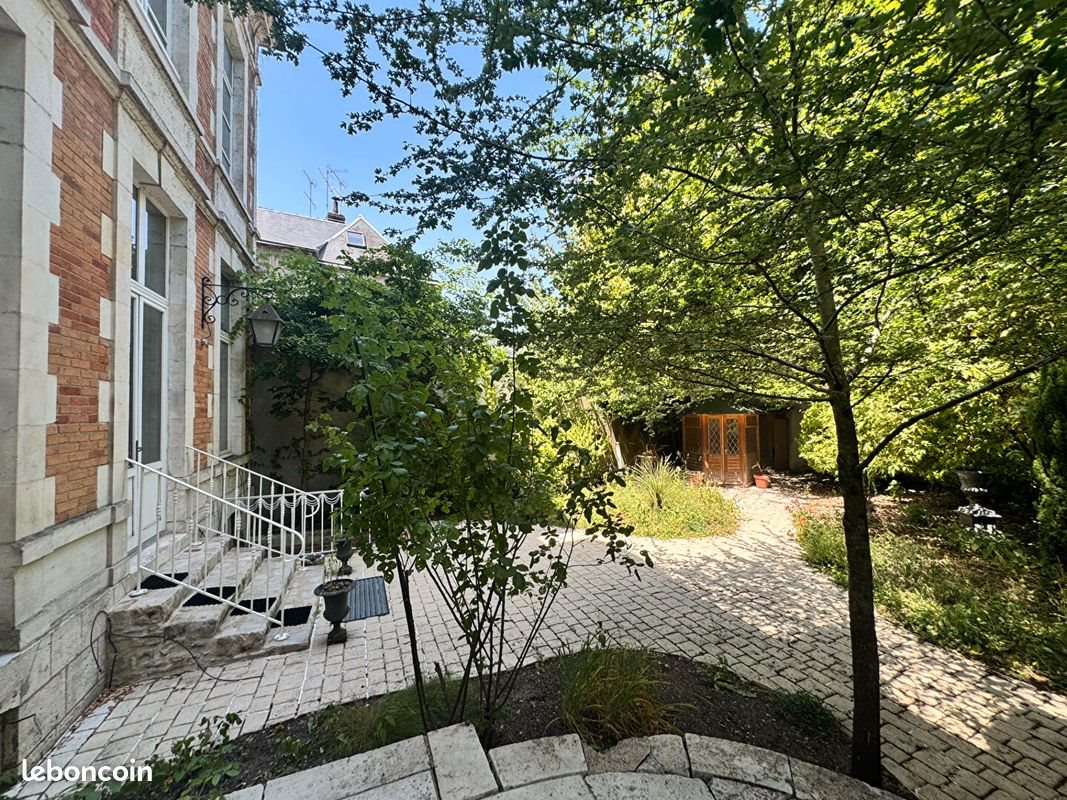 Appartement à vendre, 178m², Orléans