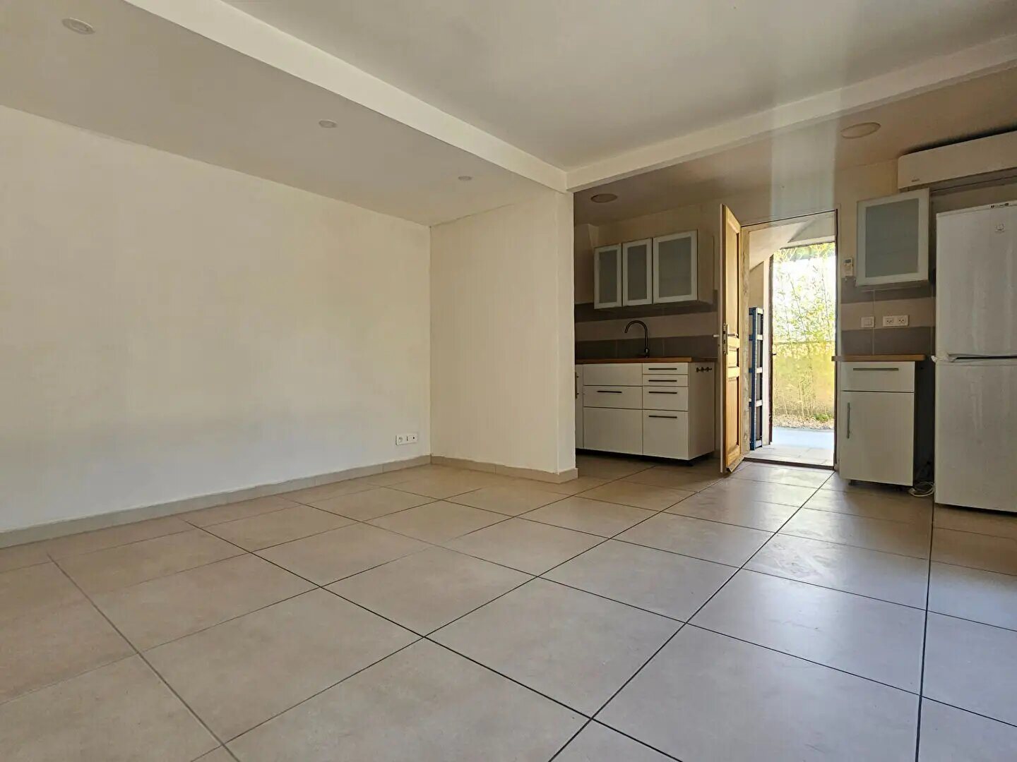 Appartement à louer, 40m², Villeneuve-lès-Avignon