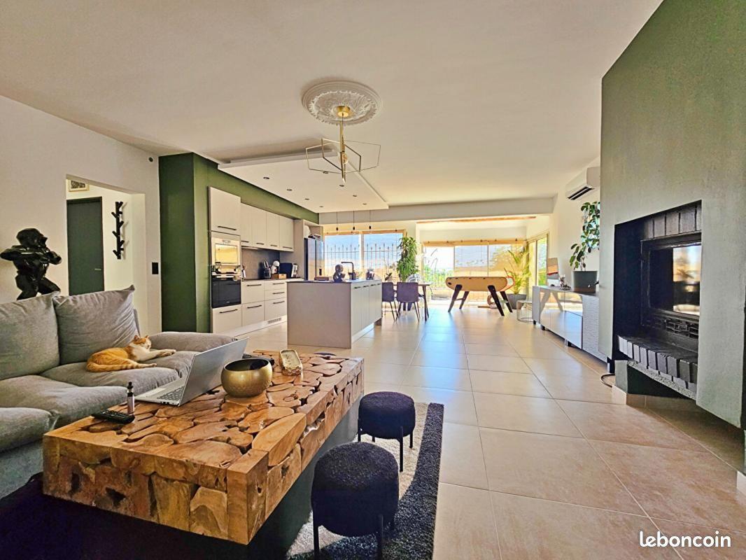 Maison à vendre, 183m², Les Angles