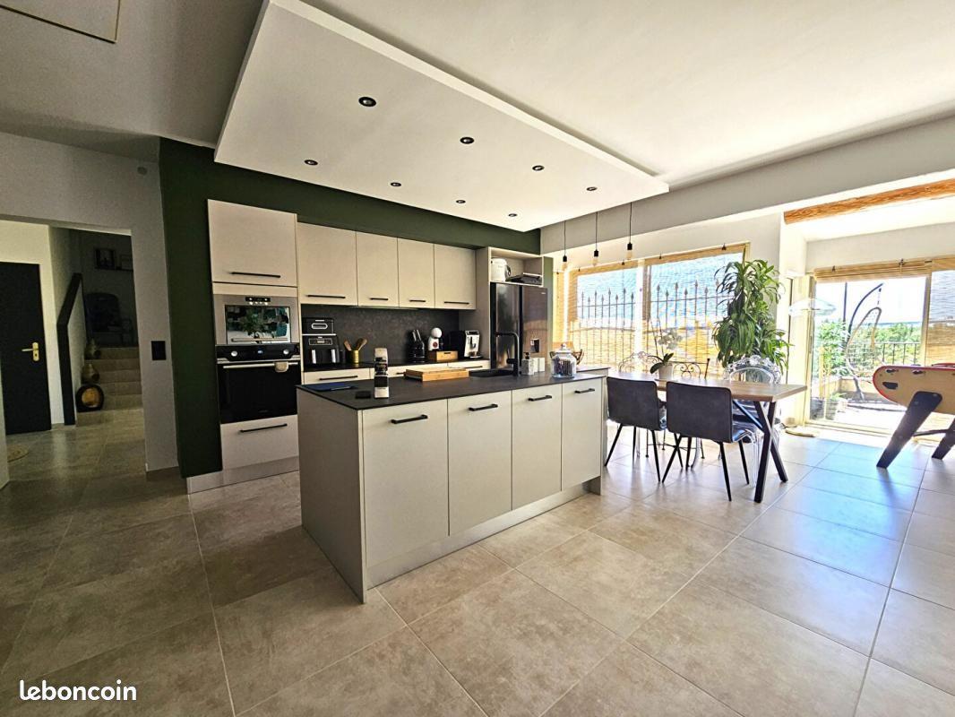 Maison à vendre, 183m², Les Angles
