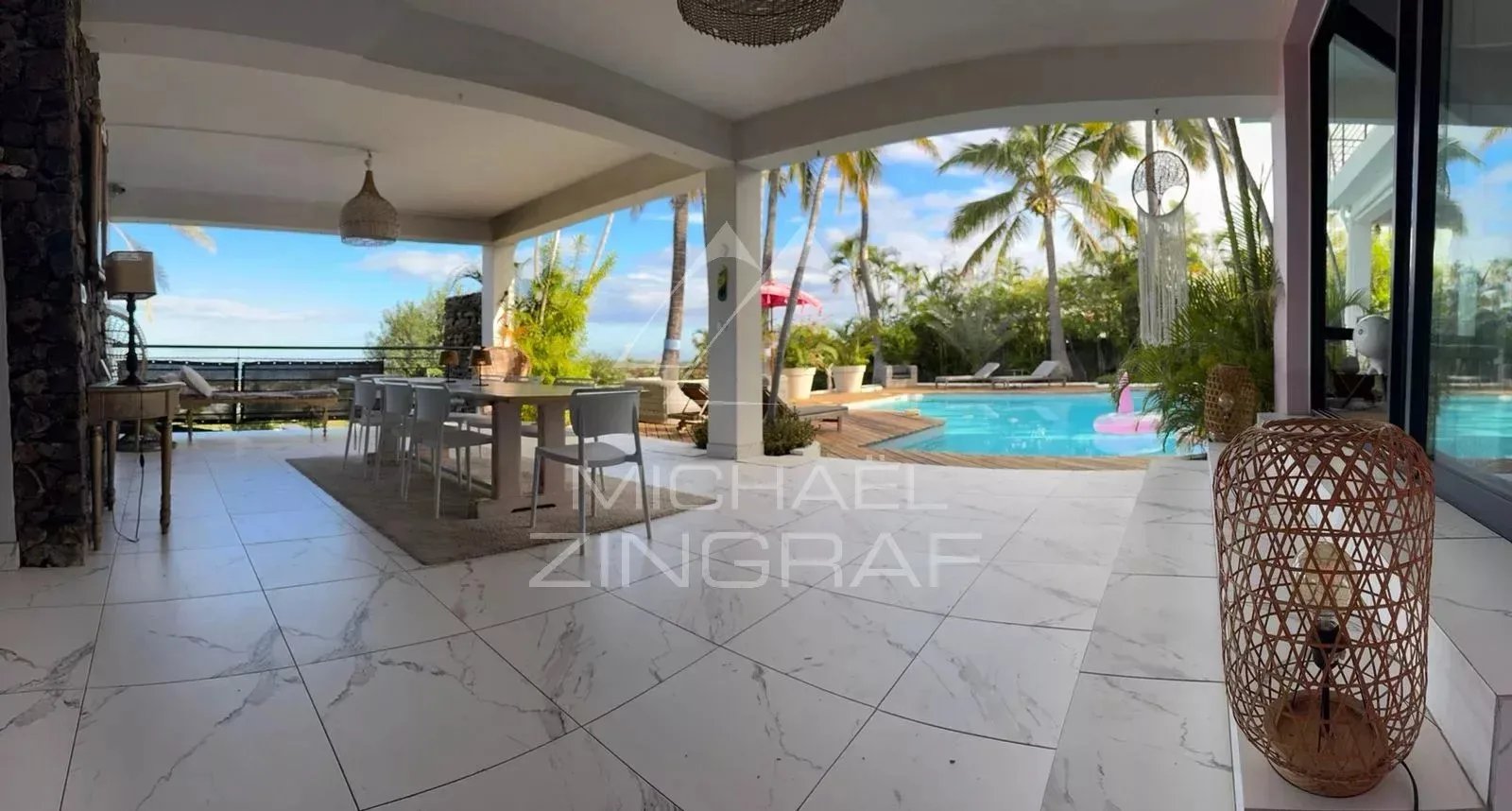 Maison à vendre, 470m², Saint-Gilles-les-Bains