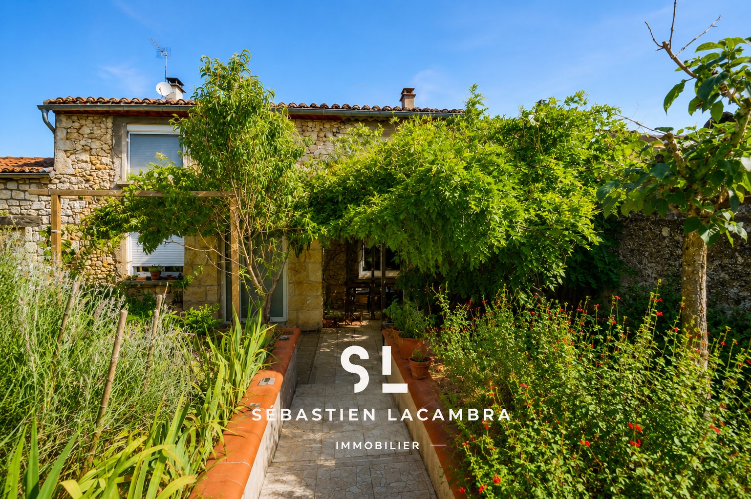 Maison à vendre, 128m², Dénat