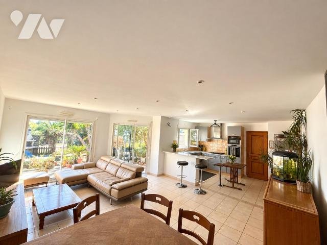 Maison à vendre, 107m², Ploemeur
