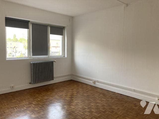 Appartement à louer, 57m², Maubeuge