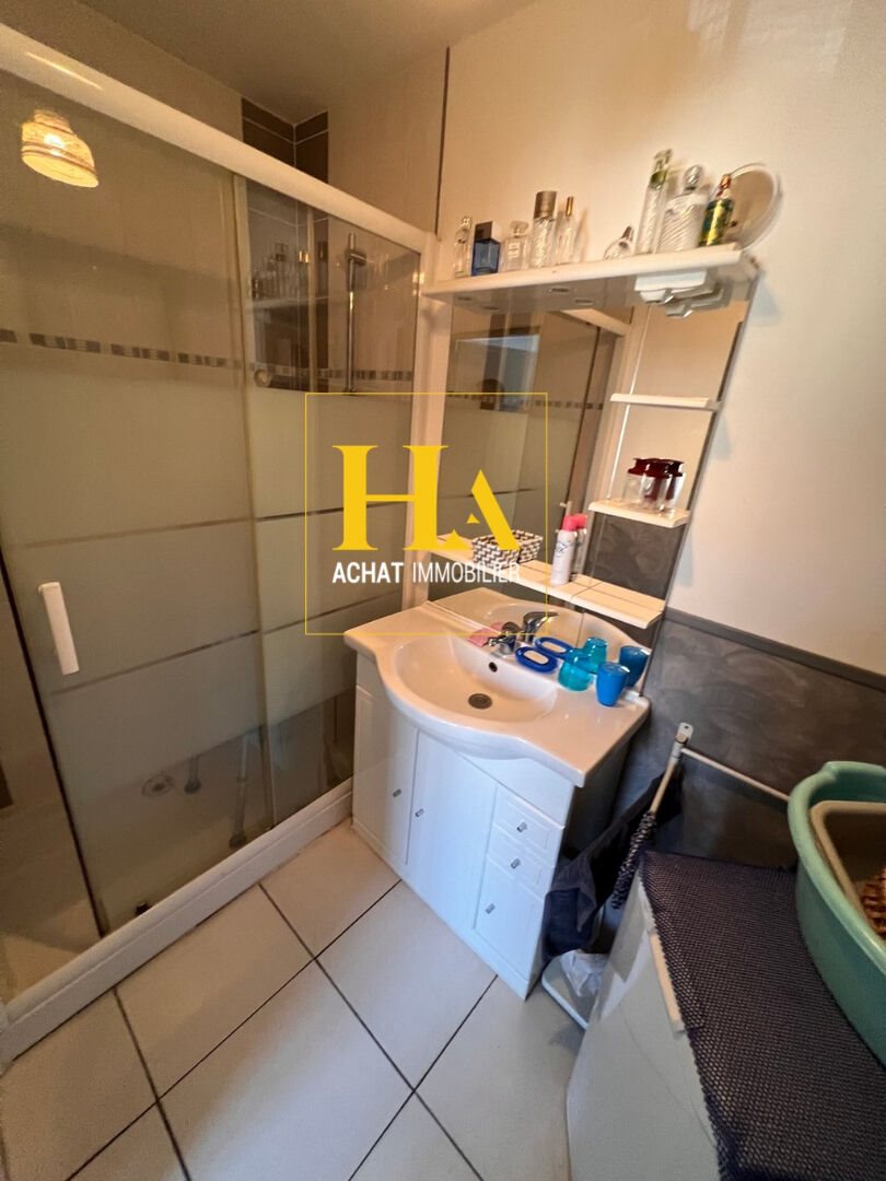 Maison à vendre, 44m², La Pierre