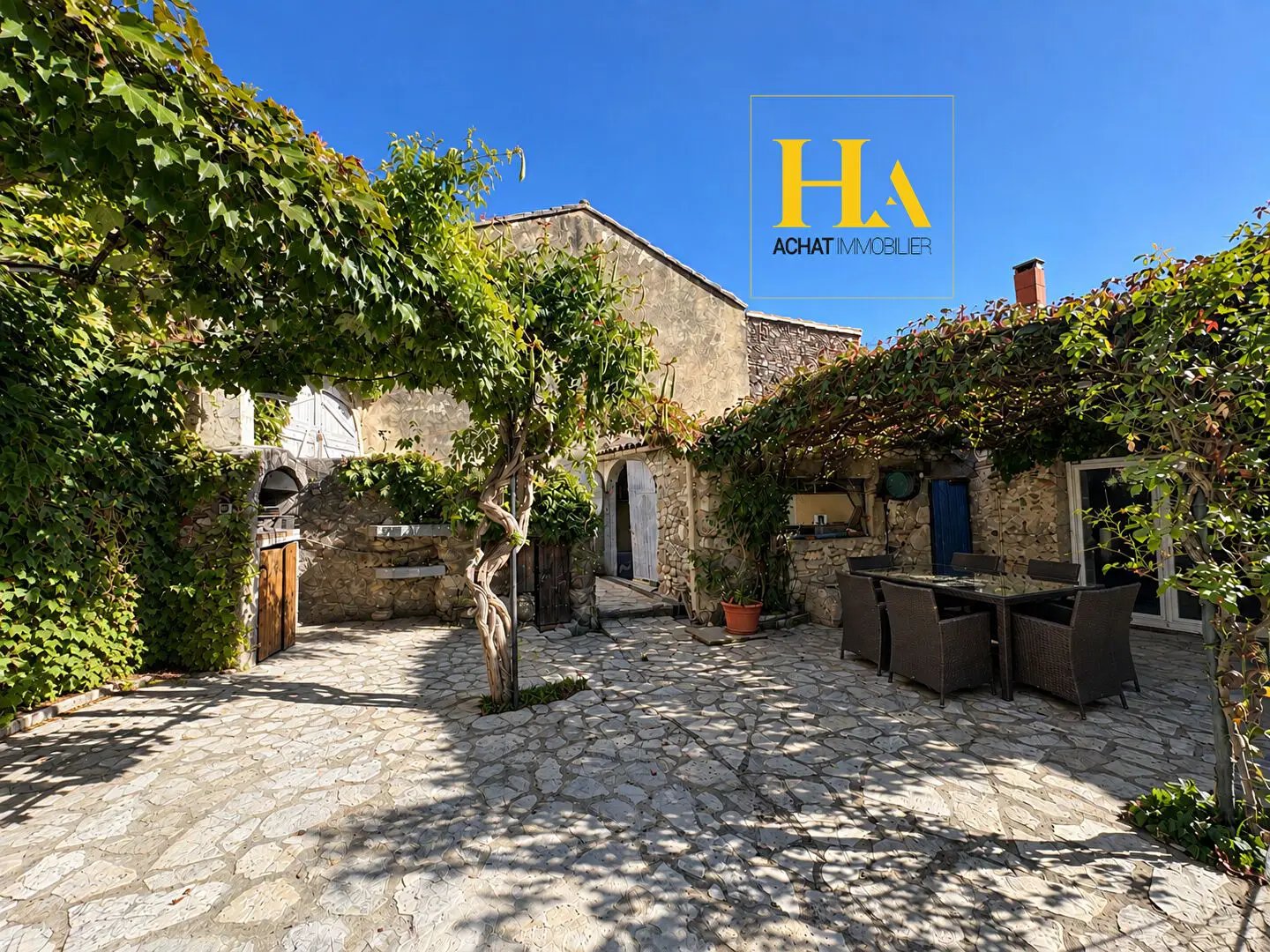 Maison à vendre, 433m², Saint-Marcel-d'Ardèche