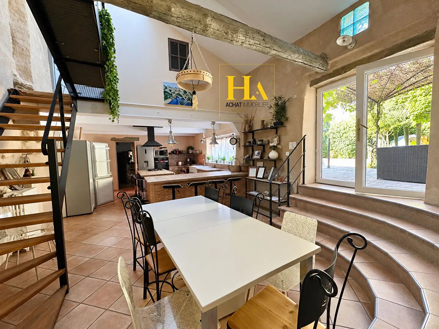 Maison à vendre, 433m², Saint-Marcel-d'Ardèche