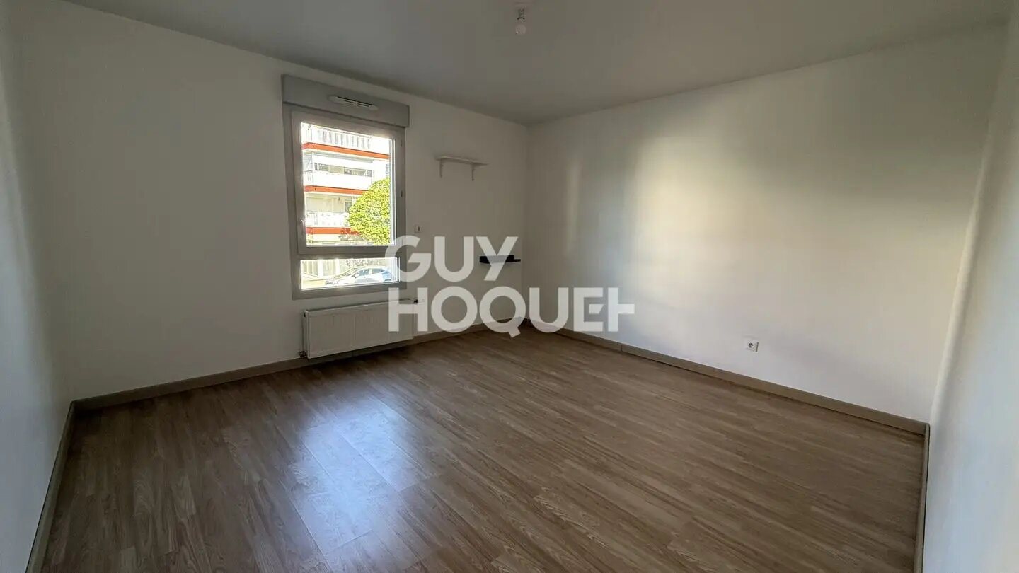 Appartement à louer, 74m², La Verpillière