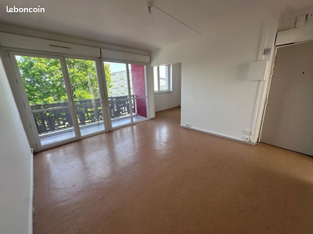 Appartement à louer, 71m², Mourenx