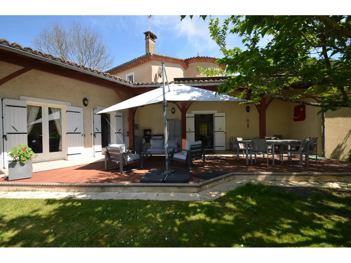 Maison à vendre, 170m², Montpon-Ménestérol