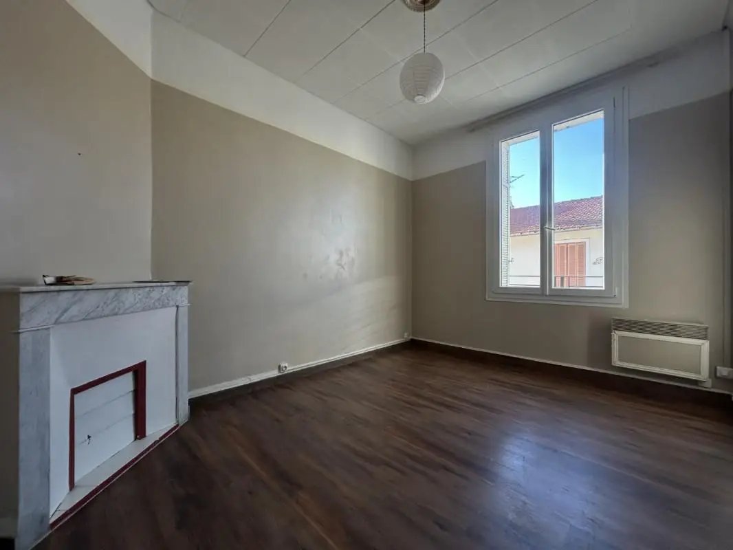 Appartement à louer, 42m², Toulon