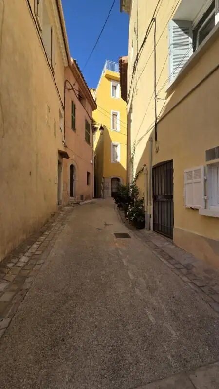 Appartement à louer, 17m², La Cadière-d'Azur