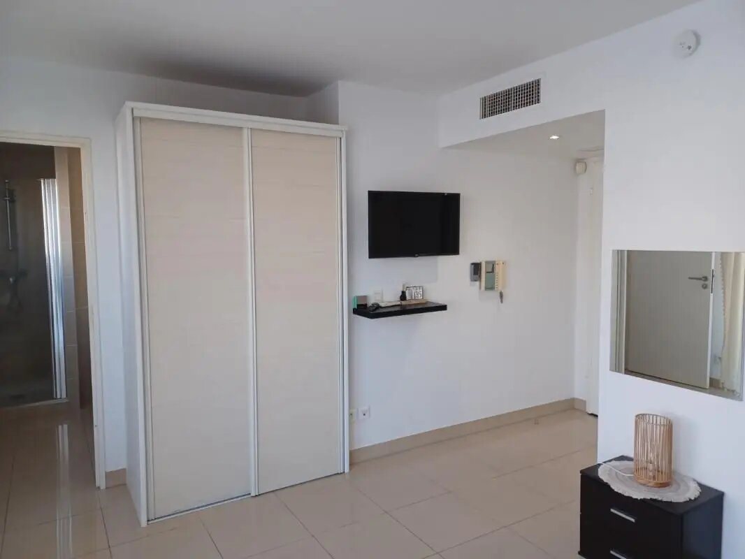 Appartement à louer, 25m², Saint-Raphaël